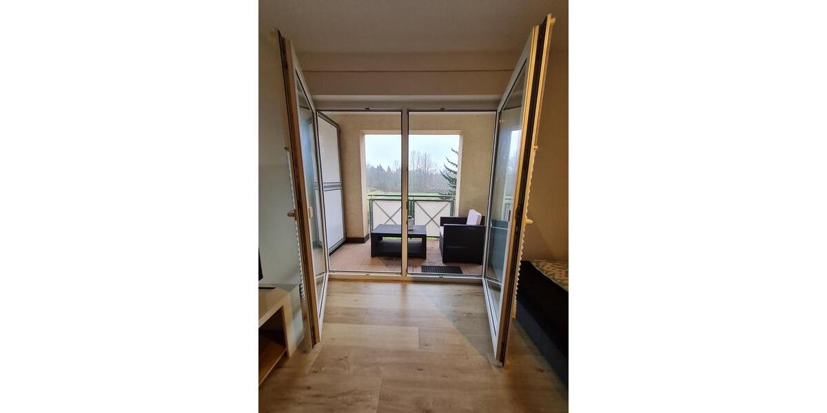 Wohnen auf Zeit Zwickau - 2 Zimmer, 55 m&sup2;, 990&euro; | Angebot:23769716