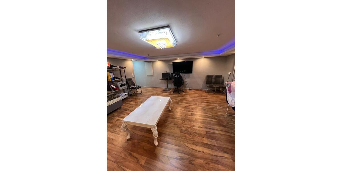 Doppelhaushälfte Weichs - 6 Zimmer, 175 m&sup2;, 2.800&euro; | Angebot:26480772