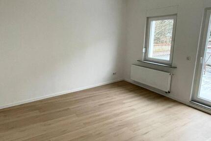 Wohnung Weinheim - 2 Zimmer, 96 m&sup2;, 1.095&euro; | Angebot:24525017