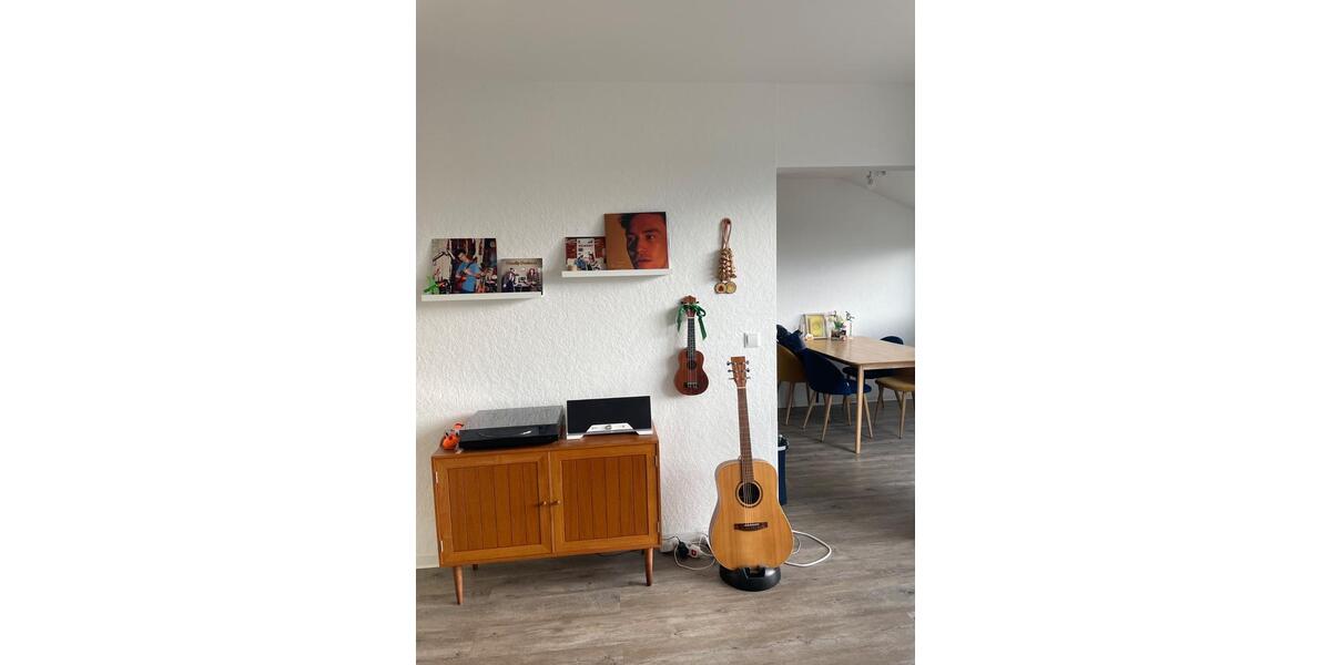 Etagenwohnung Hannover Buchholz-Kleefeld - 2 Zimmer, 61 m&sup2;, 1.000&euro; | Angebot:26688836