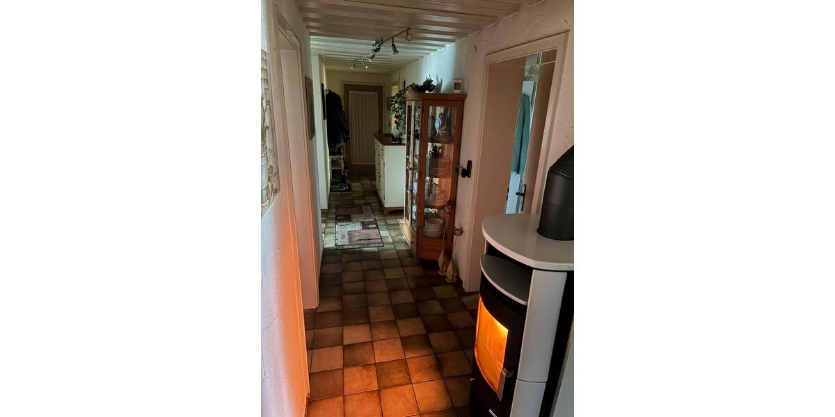 Erdgeschoßwohnung Marktl - 3 Zimmer, 100 m&sup2;, 900&euro; | Angebot:24940913