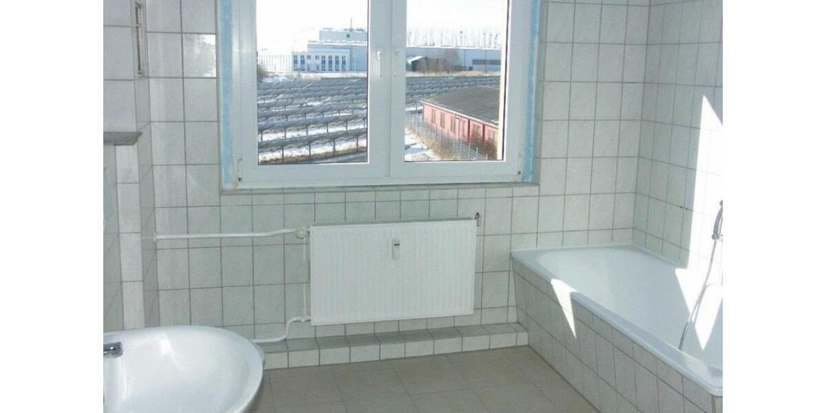 Etagenwohnung Friedland - 3 Zimmer, 85 m&sup2;, 690&euro; | Angebot:26431459