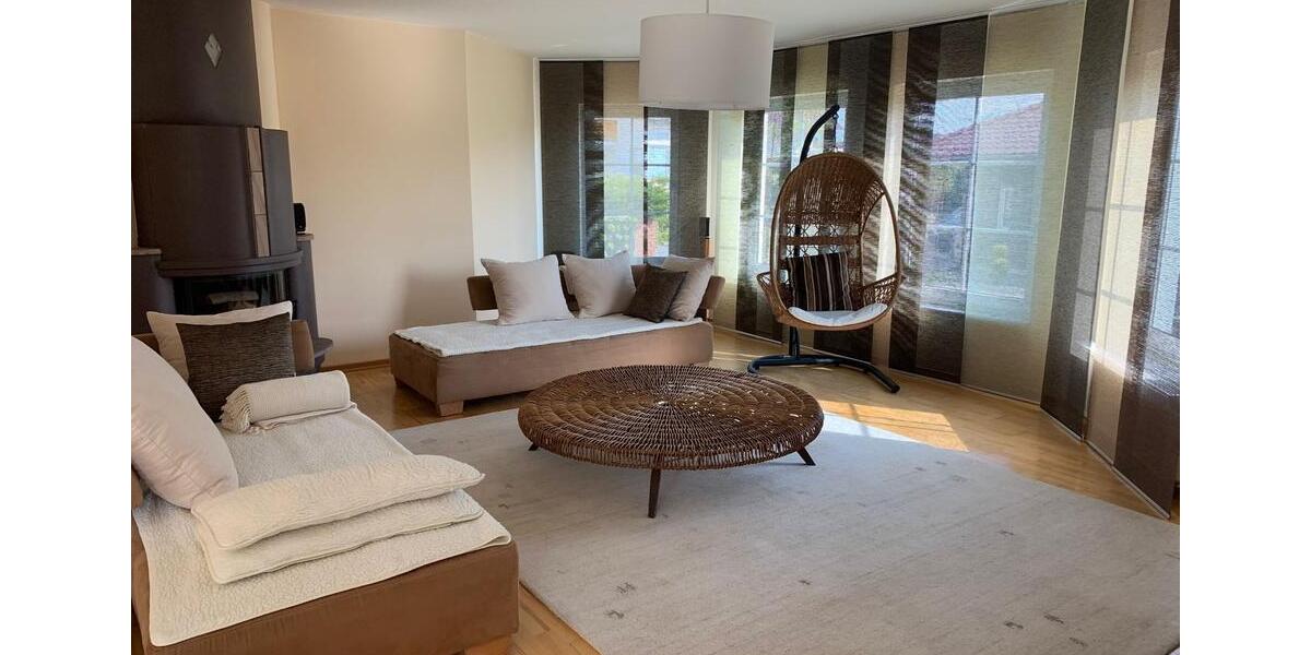 Erdgeschoßwohnung Hessisch Oldendorf - 3 Zimmer, 100 m&sup2;, 1.150&euro; | Angebot:26618690