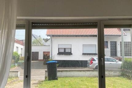 Wohnung Schillingen - 1 Zimmer, 20 m&sup2;, 300&euro; | Angebot:26465447