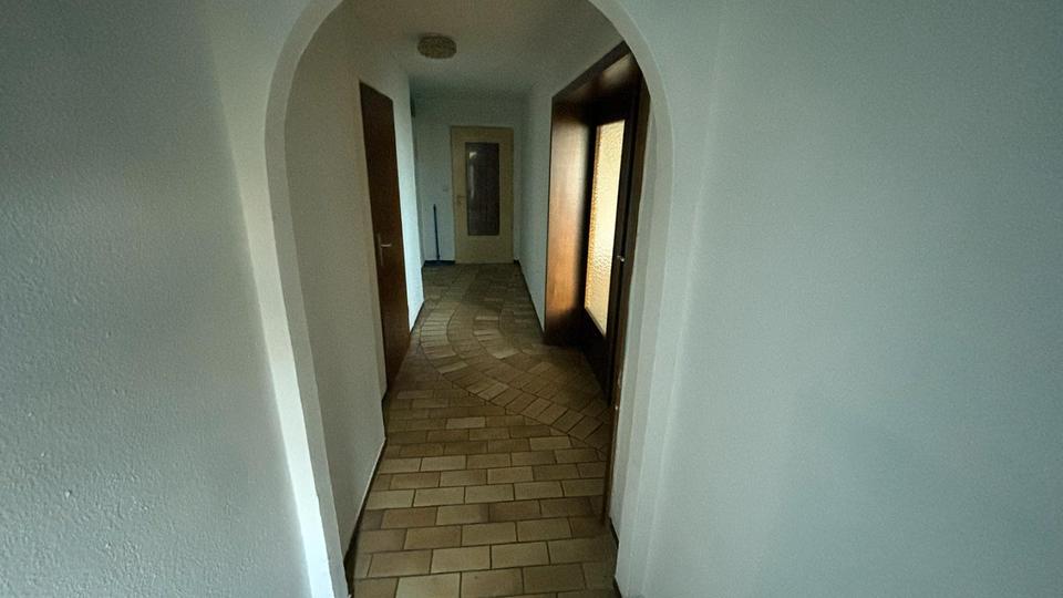 Etagenwohnung Kalbach - 2 Zimmer, 60 m&sup2;, 300&euro; | Angebot:24746308