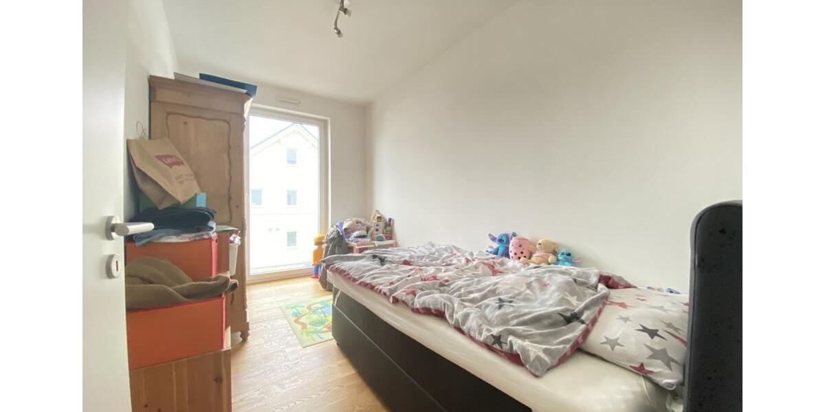 Etagenwohnung Friedberg (Hessen) - 4 Zimmer, 98 m&sup2;, 1.200&euro; | Angebot:24852358