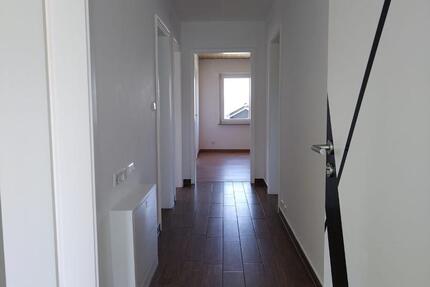 Wohnung Uhingen - 4 Zimmer, 80 m&sup2;, 1.000&euro; | Angebot:26462087