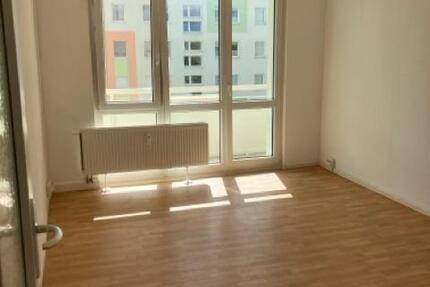+++ Familienwohnung mit Tageslichtbad und Gäste-WC ++++ zimmer