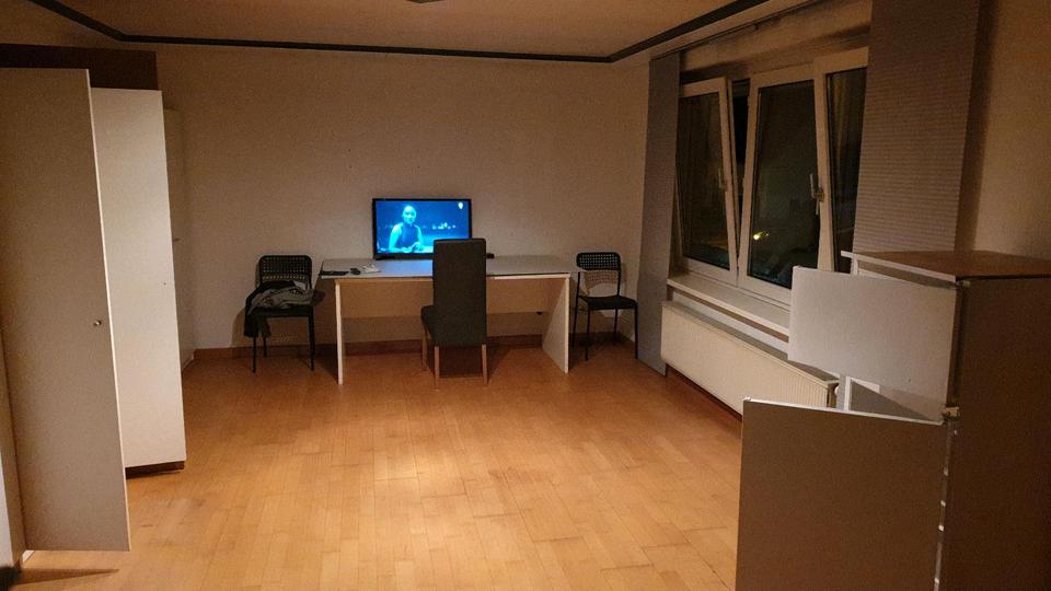 Wohnen auf Zeit Ehingen (Donau) - 1 Zimmer, 13 m&sup2;, 250&euro; | Angebot:14556238