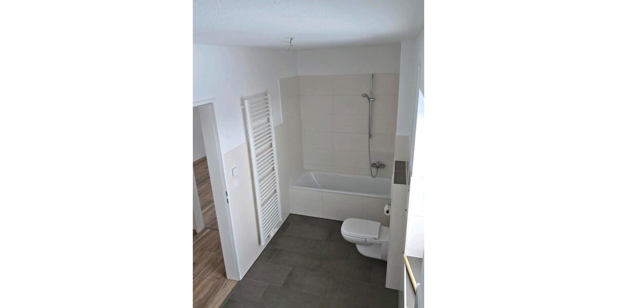 Maisonettenwohnung Hambergen - 3 Zimmer, 100 m&sup2;, 1.070&euro; | Angebot:24878342