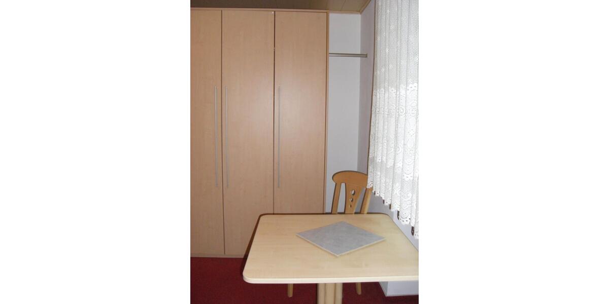 Wohnen auf Zeit Würzburg Steinbachtal - 1 Zimmer, 16 m&sup2;, 405&euro; | Angebot:26285361