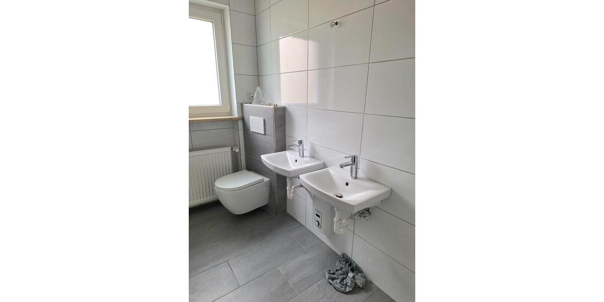 Etagenwohnung Neuburg an der Donau - 4 Zimmer, 117 m&sup2;, 1.210&euro; | Angebot:25051991