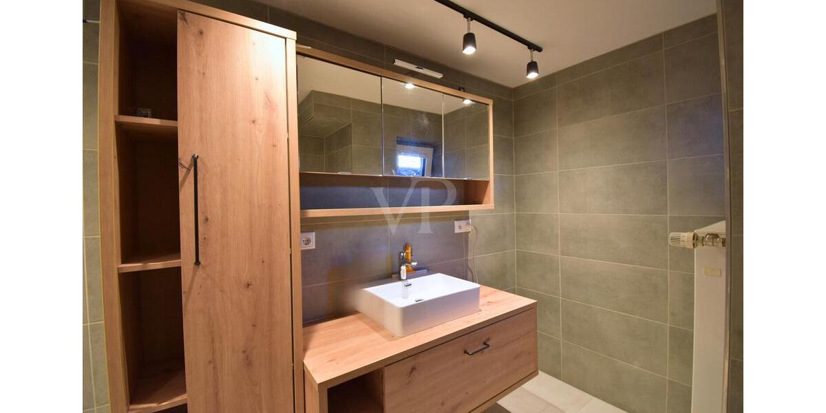 Etagenwohnung Rödelsee - 2 Zimmer, 92 m&sup2;, 920&euro; | Angebot:26424661