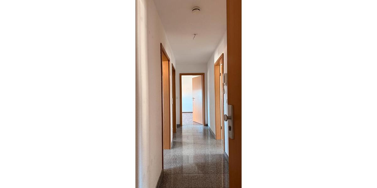Etagenwohnung Waldbrunn (Westerwald) - 4 Zimmer, 90 m&sup2;, 700&euro; | Angebot:26168370