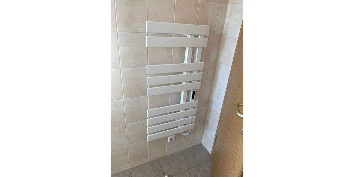 Etagenwohnung Stuttgart Möhringen - 2 Zimmer, 80 m&sup2;, 900&euro; | Angebot:25727018