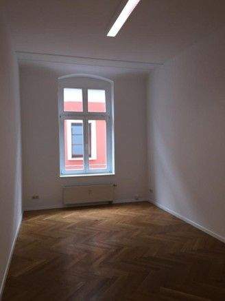 Gewerbeobjekt Cottbus Mitte - 1 Zimmer, 18 m&sup2;, 186&euro; | Angebot:25863439