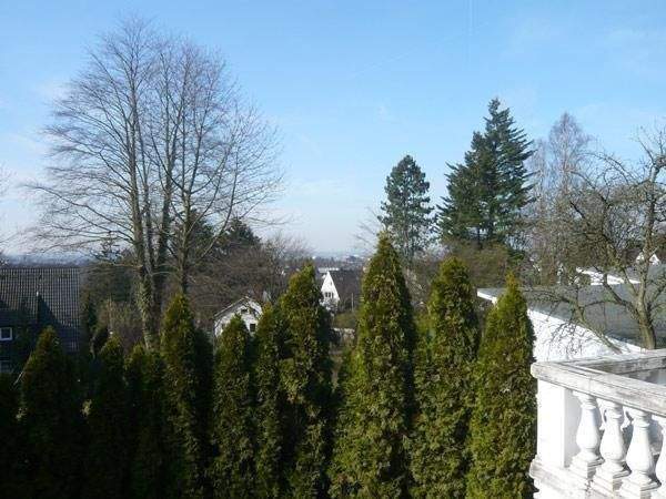 Etagenwohnung Herford Innenstadt - 4 Zimmer, 150 m&sup2;, 1.200&euro; | Angebot:25998879