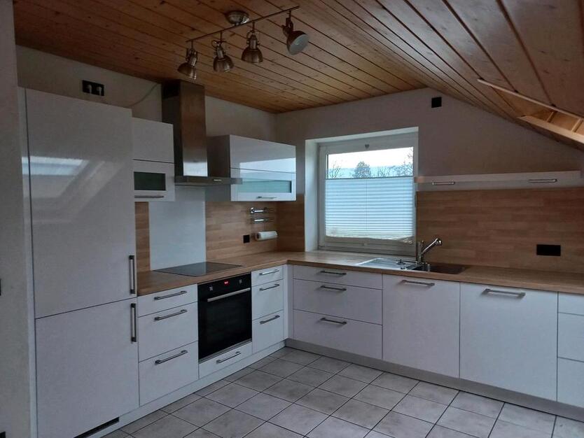 3-Zimmer-Dachgeschoßwohnung