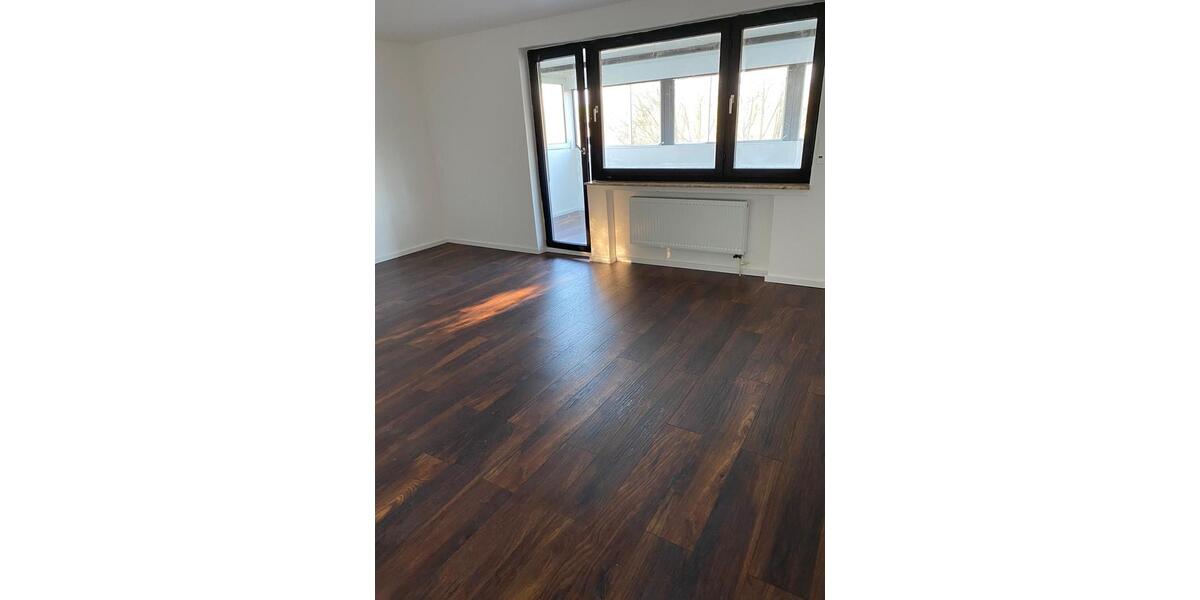 Etagenwohnung Morsbach - 4 Zimmer, 120 m&sup2;, 1.300&euro; | Angebot:24421852