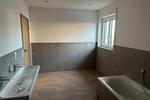 Doppelhaushälfte Osterhofen - 6 Zimmer, 175 m&sup2;, 1.350&euro; | Angebot:26399730