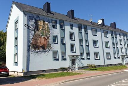 Wohnung Bismark (Altmark) - 4 Zimmer, 72 m&sup2;, 395&euro; | Angebot:16969985