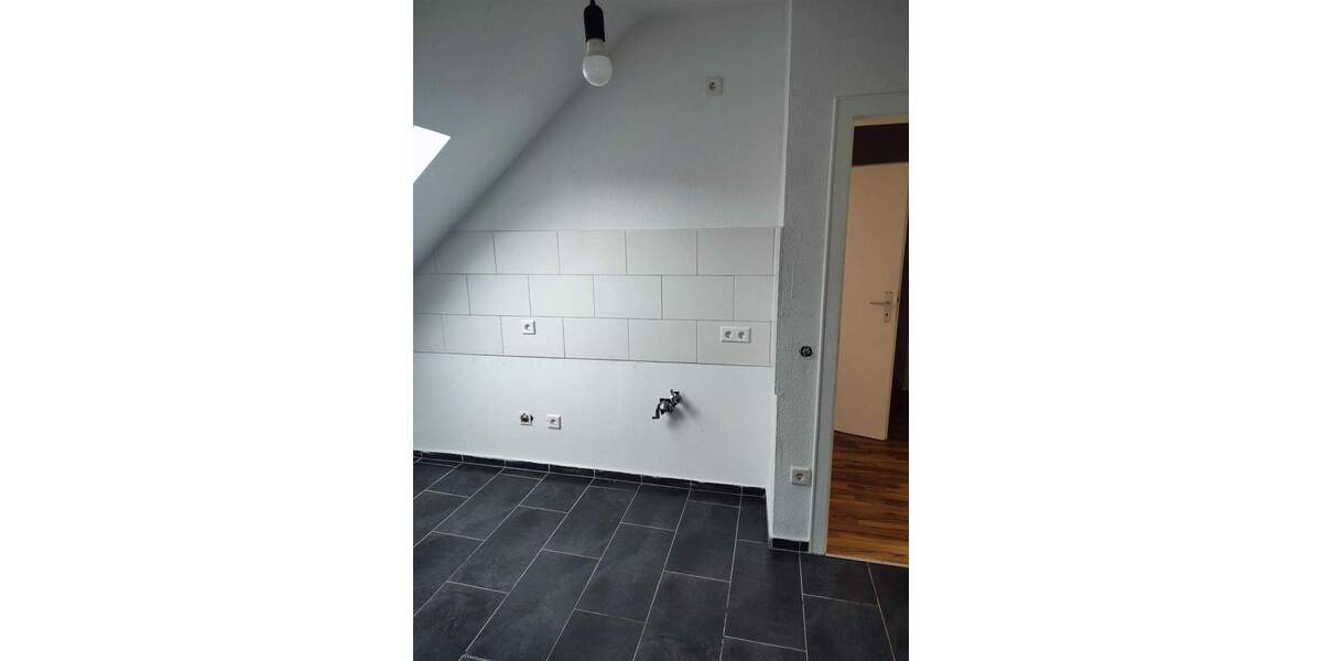 Etagenwohnung Gelsenkirchen Rotthausen - 3 Zimmer, 65 m&sup2;, 355&euro; | Angebot:24609085