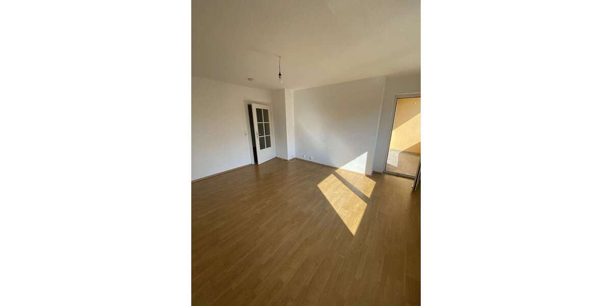 Etagenwohnung Aschaffenburg Stadtmitte - 3 Zimmer, 66 m&sup2;, 575&euro; | Angebot:26152856
