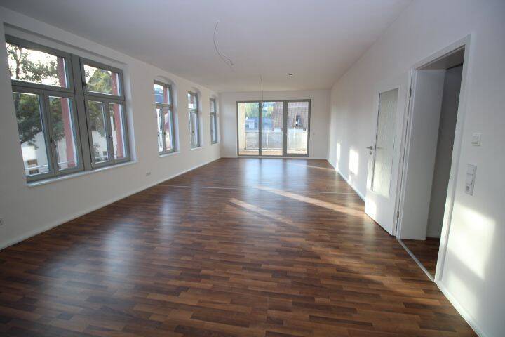 Etagenwohnung Stollberg/Erzgebirge Stollberg - 5 Zimmer, 160 m&sup2;, 999&euro; | Angebot:26787940