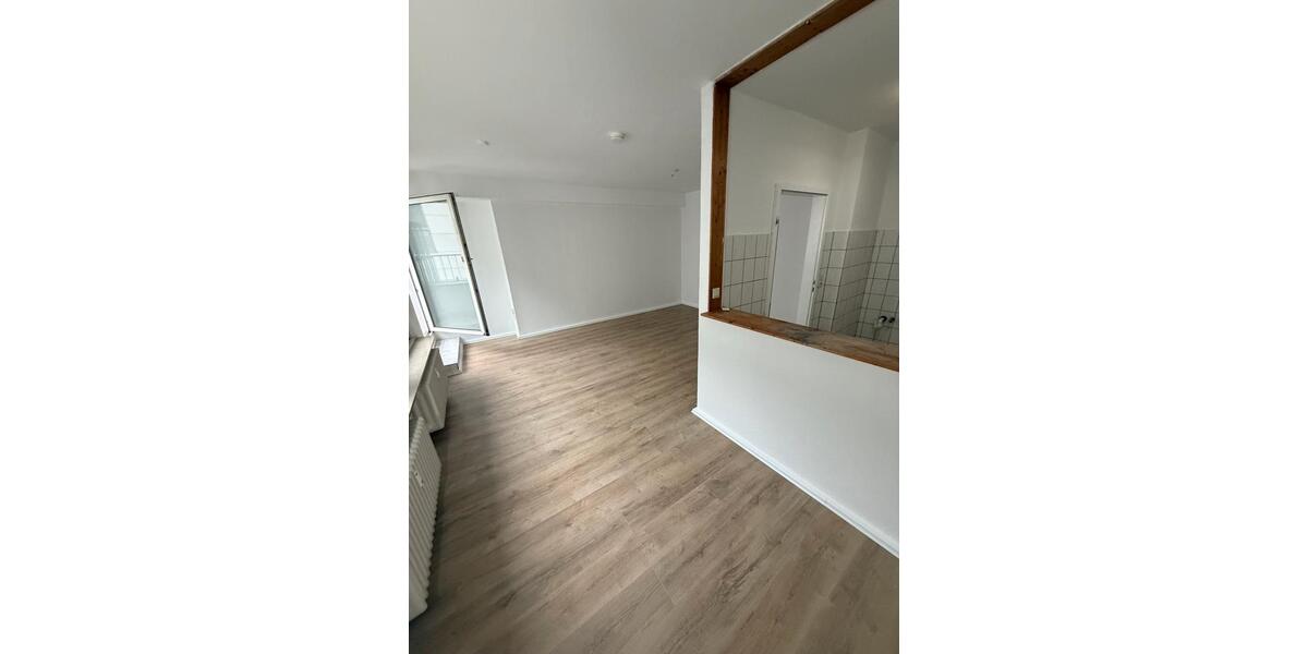 Einfamilienhaus Wuppertal Gemarkung Barmen - 2 Zimmer, 68 m&sup2;, 680&euro; | Angebot:25937167