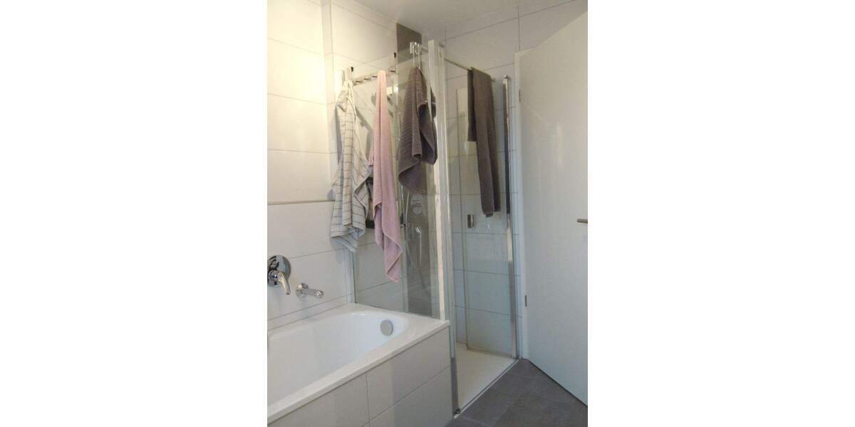 Etagenwohnung Ingolstadt Bahnhofsviertel - 3 Zimmer, 82 m&sup2;, 1.125&euro; | Angebot:24581018