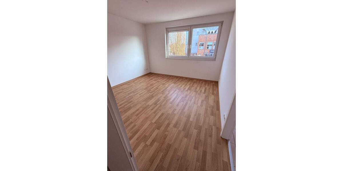 Etagenwohnung Quickborn - 3 Zimmer, 98 m&sup2;, 1.230&euro; | Angebot:25142477