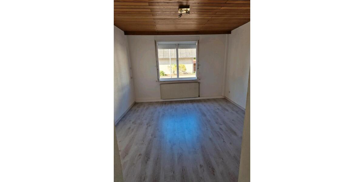 Erdgeschoßwohnung Völklingen - 1 Zimmer, 55 m&sup2;, 420&euro; | Angebot:26482800