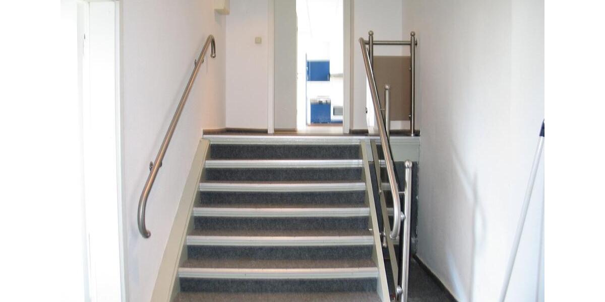 Hochparterre Stavenhagen - 3 Zimmer, 67 m&sup2;, 400&euro; | Angebot:26532077