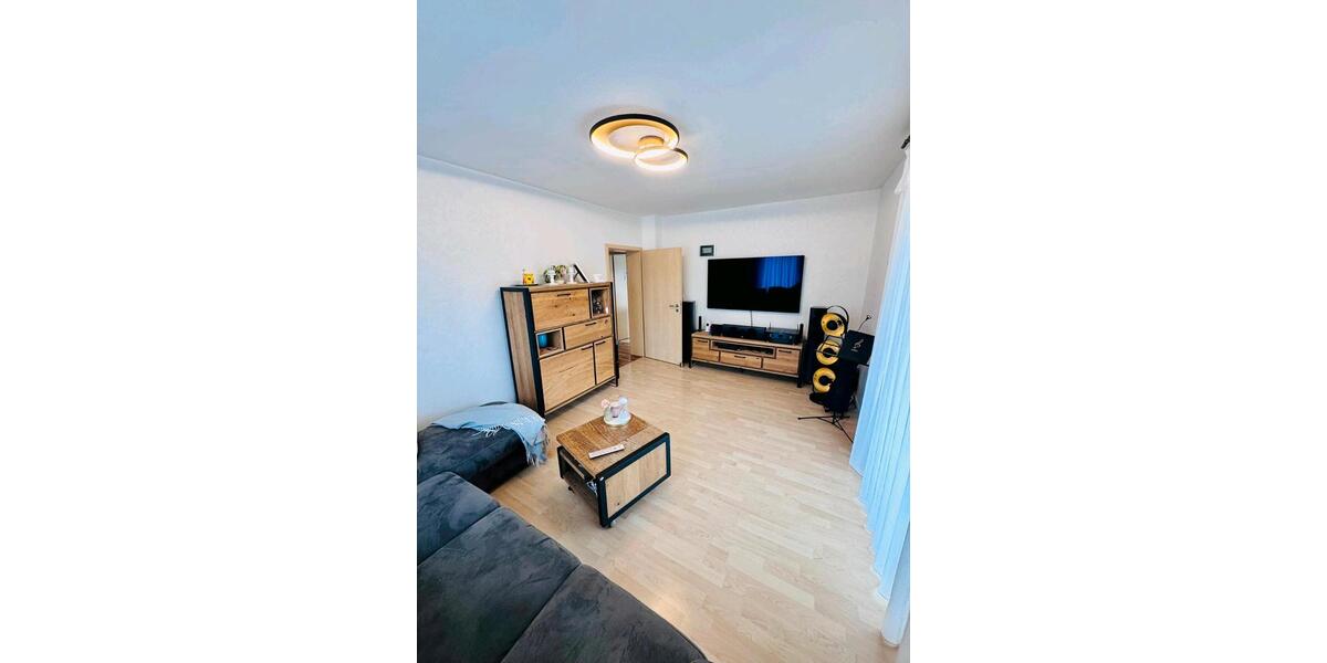 Etagenwohnung Bad Wildungen - 3 Zimmer, 74 m&sup2;, 740&euro; | Angebot:25285672