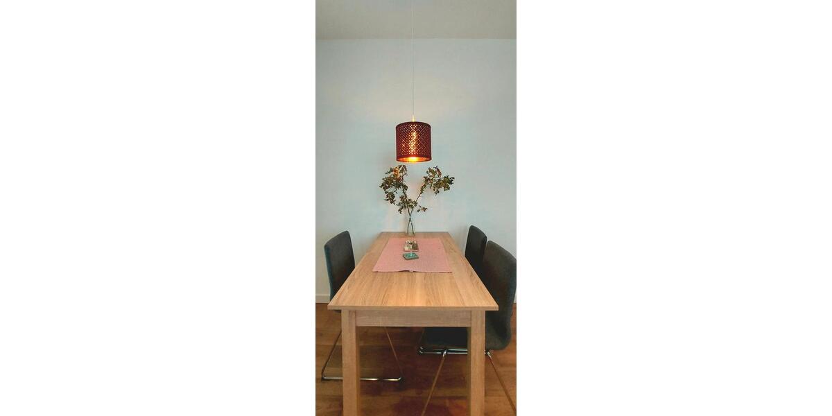 Etagenwohnung Werder (Havel) - 2 Zimmer, 67 m&sup2;, 1.350&euro; | Angebot:25402564