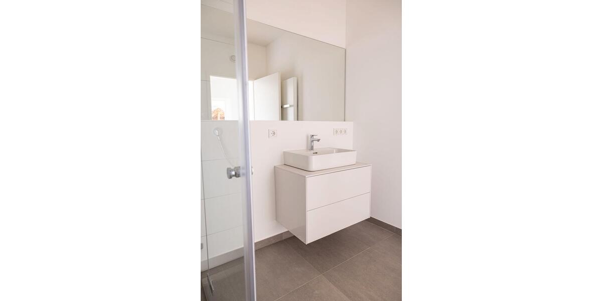 Etagenwohnung Bamberg Am Bruderwald - 3 Zimmer, 283 m&sup2;, 3.990&euro; | Angebot:23433702