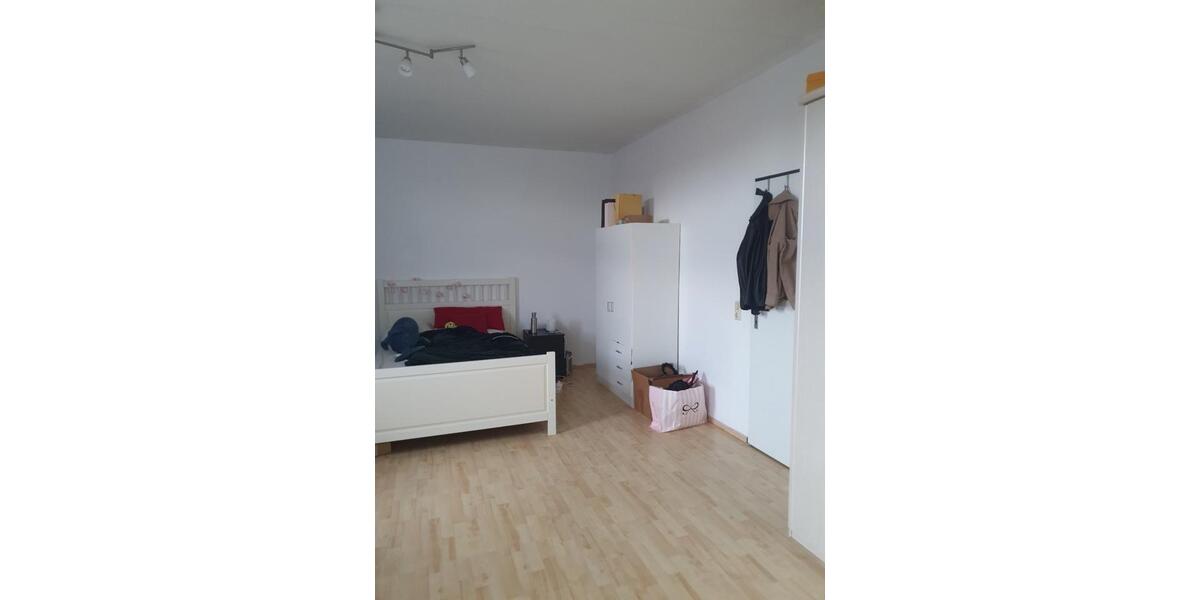 Wohnen auf Zeit Gronau (Westfahlen) - 29 Zimmer, 200 m&sup2;, 390&euro; | Angebot:25642465