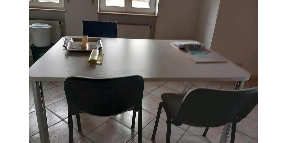 Dachgeschoßwohnung Großmehring - 1 Zimmer, 24 m&sup2;, 550&euro; | Angebot:26484003