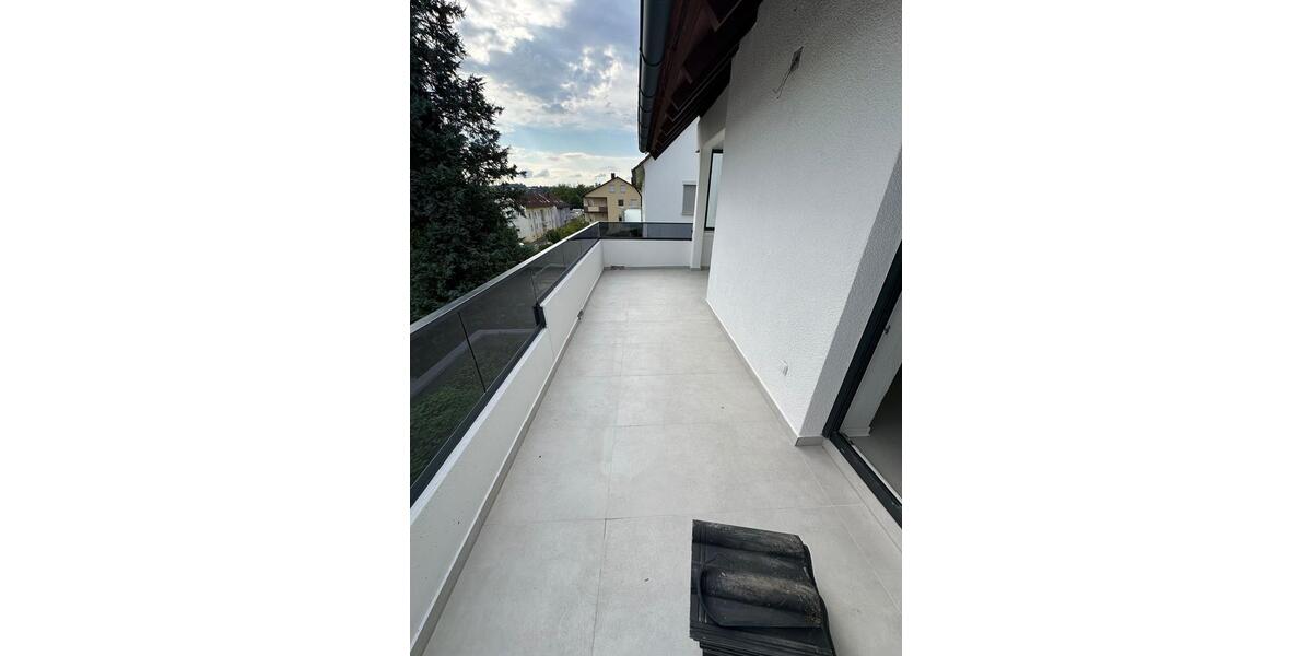 Etagenwohnung Göppingen Bruckwasen - 3 Zimmer, 92 m&sup2;, 1.200&euro; | Angebot:24650563