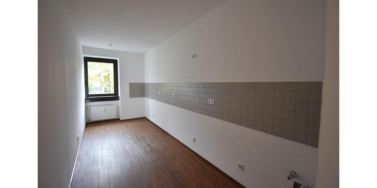 Etagenwohnung Düsseldorf Stadtbezirk 2 - 3 Zimmer, 106 m&sup2;, 1.600&euro; | Angebot:23373800