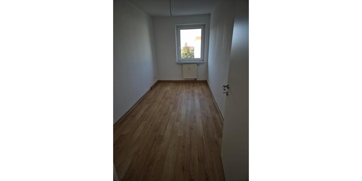 Etagenwohnung Großenhain - 3 Zimmer, 67 m&sup2;, 434&euro; | Angebot:24877913