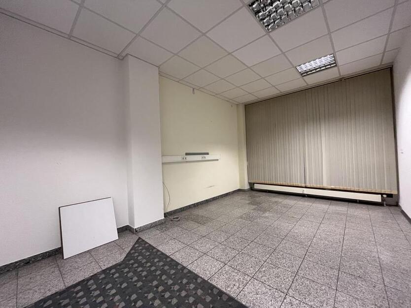 115 m² Gewerbefläche in Ludwigshafen-West AB SOFORT zu vermieten!