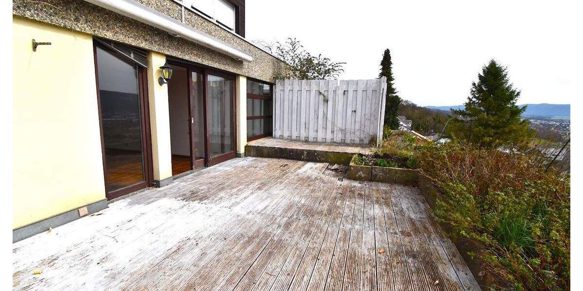 Etagenwohnung Waldshut-Tiengen Tiengen - 2 Zimmer, 82 m&sup2;, 870&euro; | Angebot:24905606