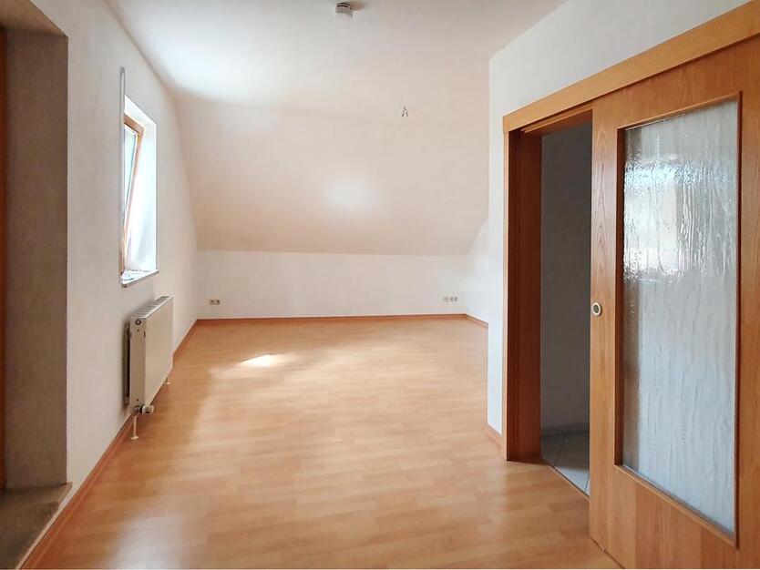 Gratis 300 EUR Amazon-Gustchein!***Kompaktes Wohnen mit Komfort: 1-Zimmer-Wohnung mit Balkon***