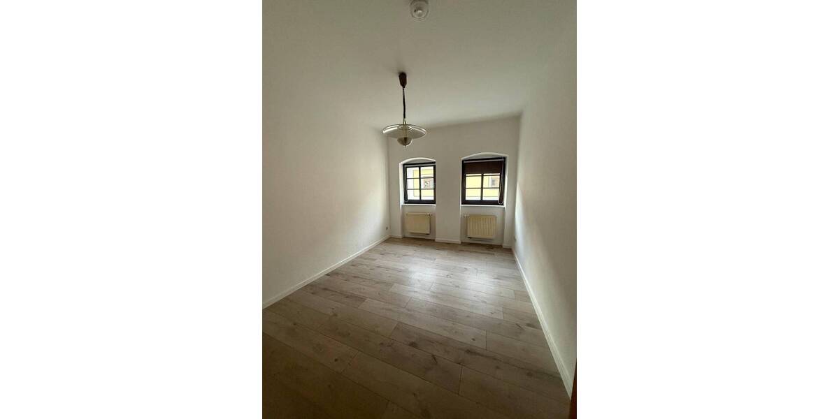Etagenwohnung Reichenbach/Oberlausitz Reichenbach - 2 Zimmer, 66 m&sup2;, 385&euro; | Angebot:25681144