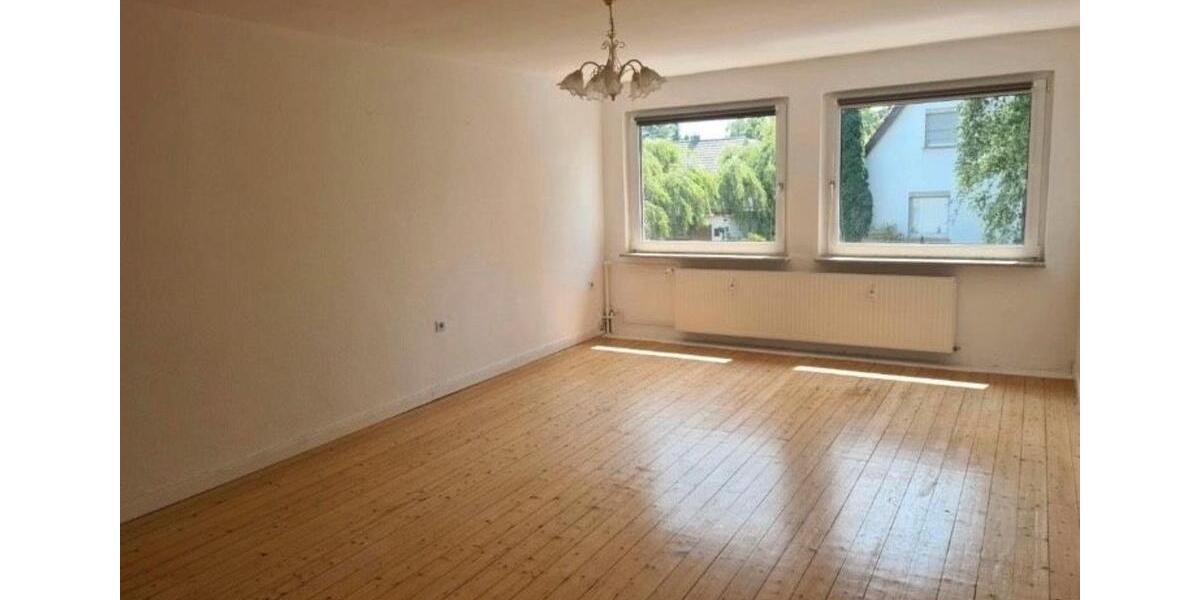 Etagenwohnung Sassenburg - 3 Zimmer, 125 m&sup2;, 879&euro; | Angebot:24354002