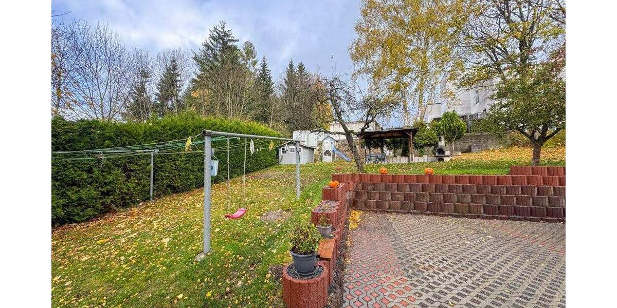 Etagenwohnung Grünhain-Beierfeld Beierfeld - 5 Zimmer, 105 m&sup2;, 650&euro; | Angebot:24779028