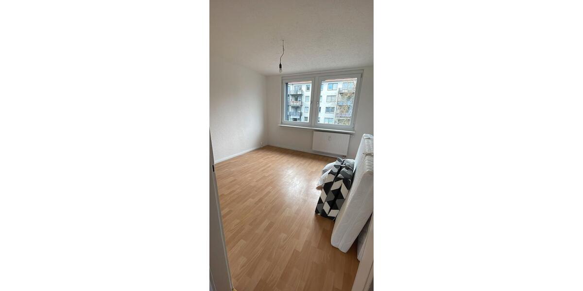 Etagenwohnung Frankfurt (Oder) Booßen - 3 Zimmer, 60 m&sup2;, 577&euro; | Angebot:25323163