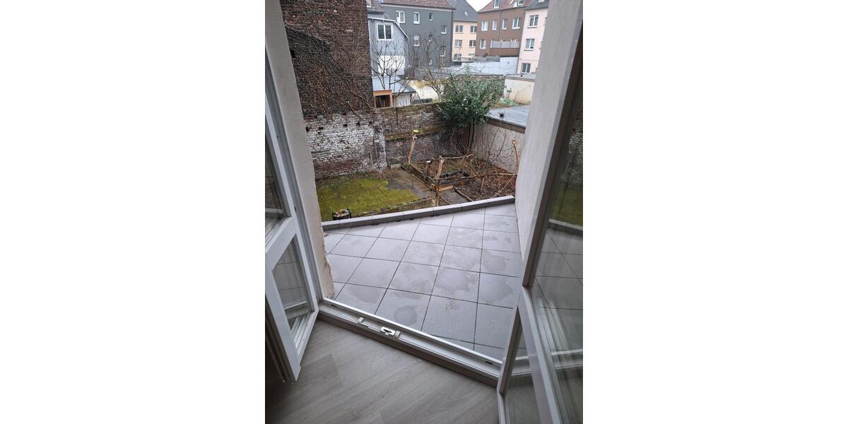 Etagenwohnung Gelsenkirchen Gelsenkirchen-Mitte - 3 Zimmer, 80 m&sup2;, 650&euro; | Angebot:24832804