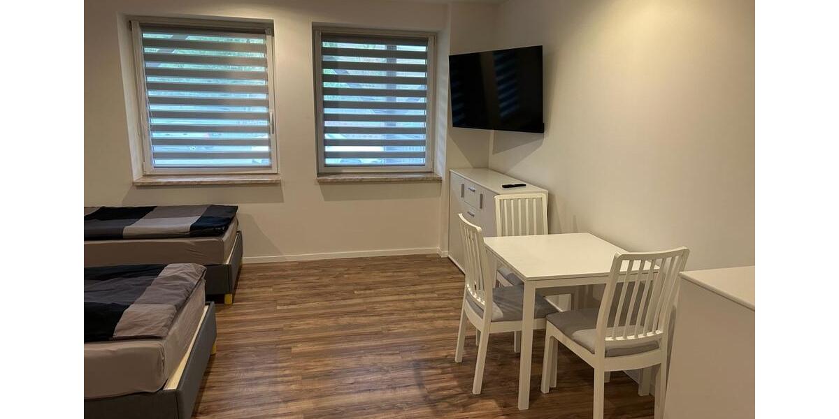 Wohnen auf Zeit Unterwellenborn - 3 Zimmer, 96 m&sup2;, 25&euro; | Angebot:21353198